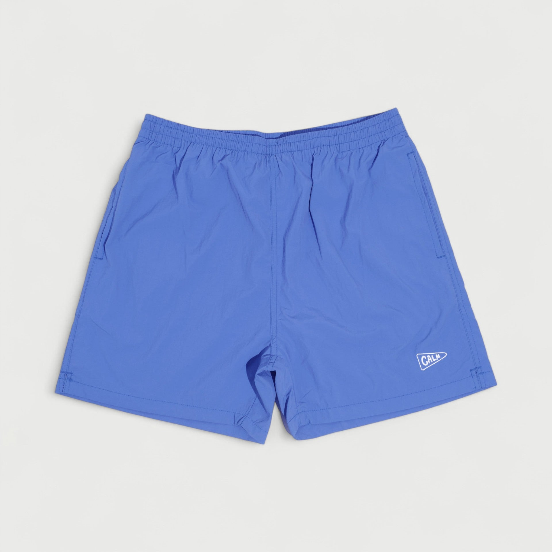 ナイロンショートパンツ