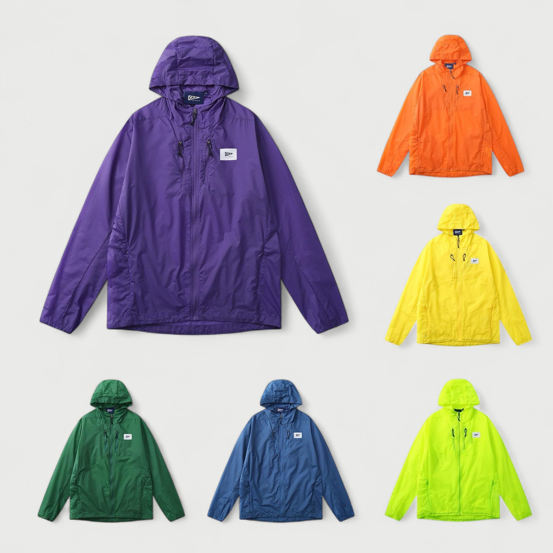 軽量フーディージャケット